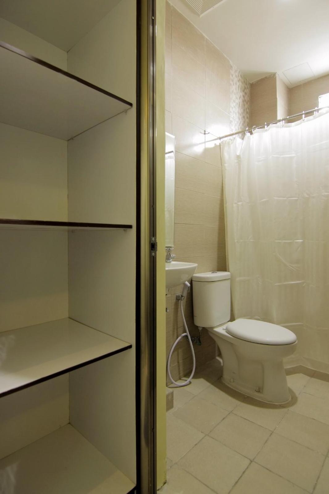 Dekost Madiun Hotel Екстериор снимка