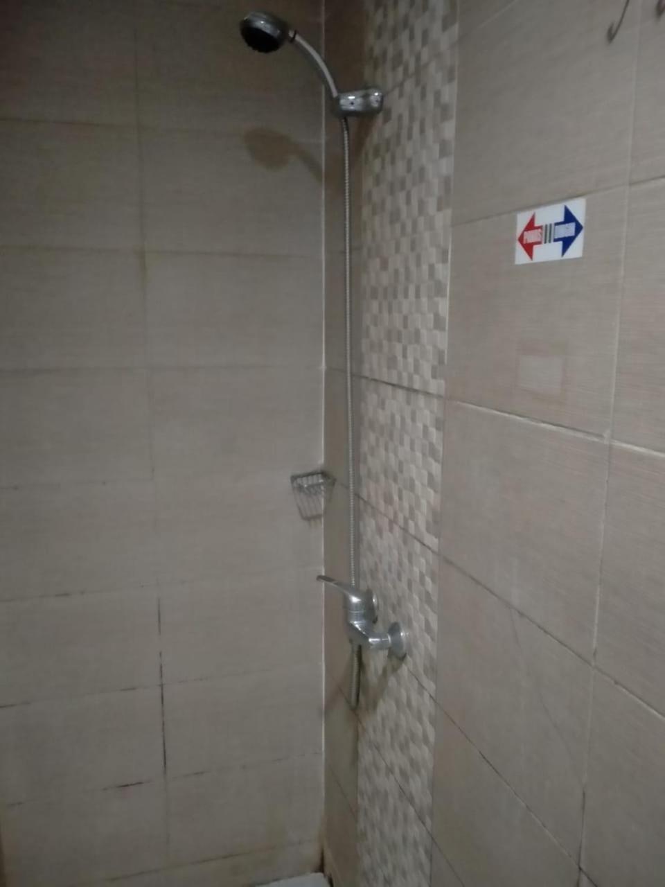 Dekost Madiun Hotel Екстериор снимка